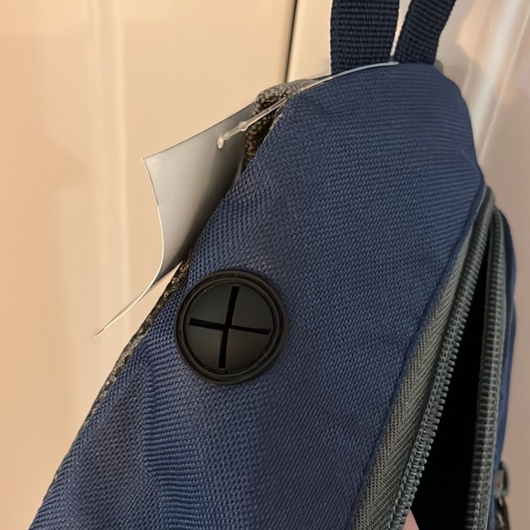 Disney Cruise 🚢 sling back pack NWT - Picture 6 of 8